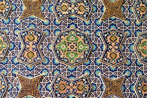 کاشی-کاری-ایرانی-نفیس-در-مسجد-جامع-اصفهان
